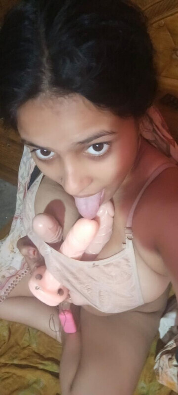 Bangali Suraiya Akhter Webslut Viral Sexy Modeling Cuckold Wife New Update ButtPlug In – picture 3