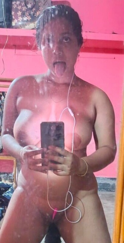 Bangali Suraiya Akhter Webslut Viral Sexy Modeling Cuckold Wife New Update ButtPlug In Ass & Mirror Selfies 130 Pics – Pics & Videos