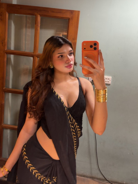 Bangladeshi Sexy Slim Insta Baddie Influencer Full Nude Exclusive Pics and Videos – picture 9