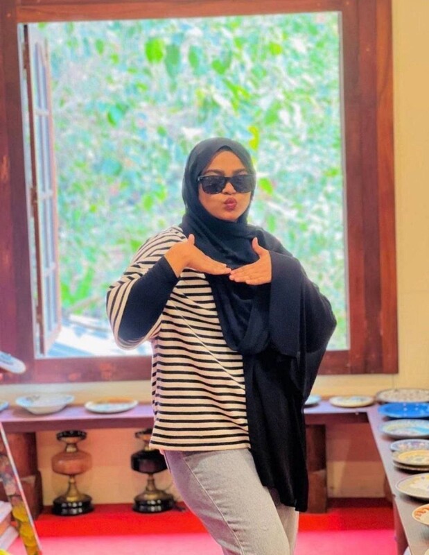 Beautiful Mallu Hijabi Girl – picture 1