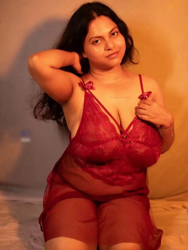 BEAUTIFUL SEXY HUGE MELONS BENGALI BABE NUDE PHOTOSHOOT (90 PICS)🔥🤤🥵😍 – picture 13