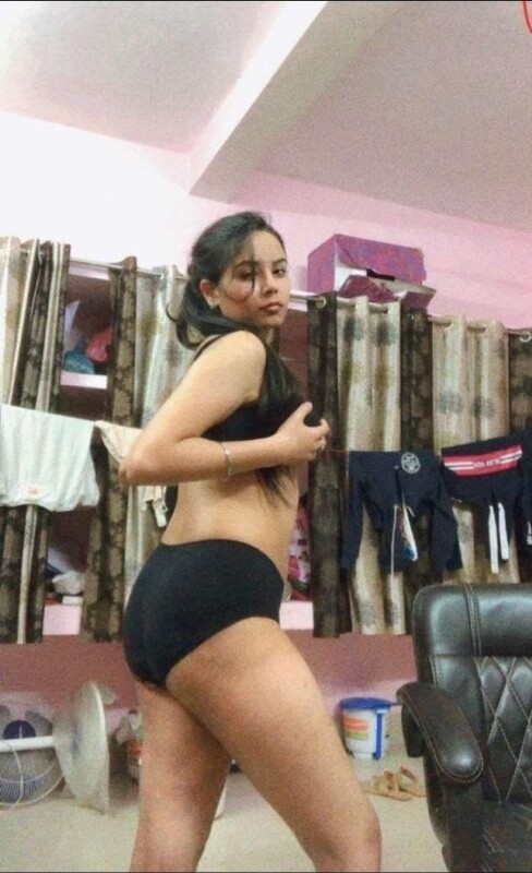 Beautiful Sexy Indian Baddie Big Ass Show Asshole Spread Horny Mastrubate Pics – picture 10