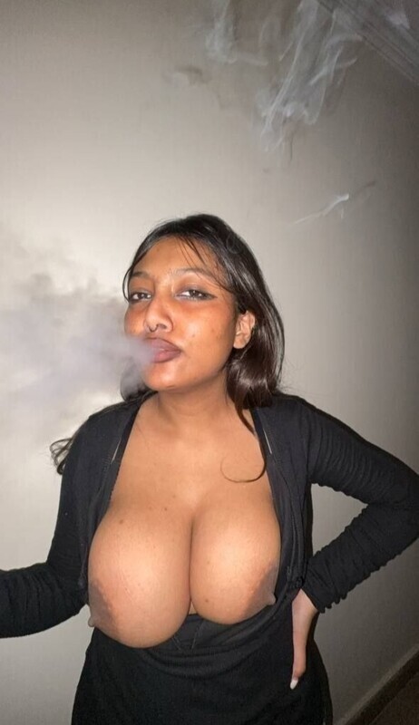 BigAss Sexy Indian Horny Busty Baddie Blowjob Riding Ass Slapped Hard Doggy And Standing – picture 1