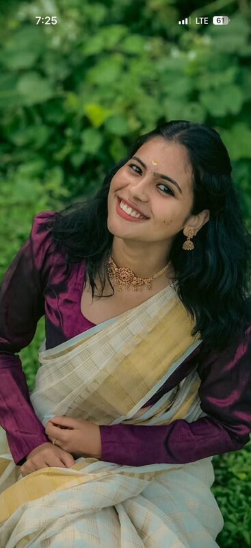 Desi Indian Cute Mallu Saree Girl Fulll Nude Show Bathing Pics & Videos Collection – Pics & Videos