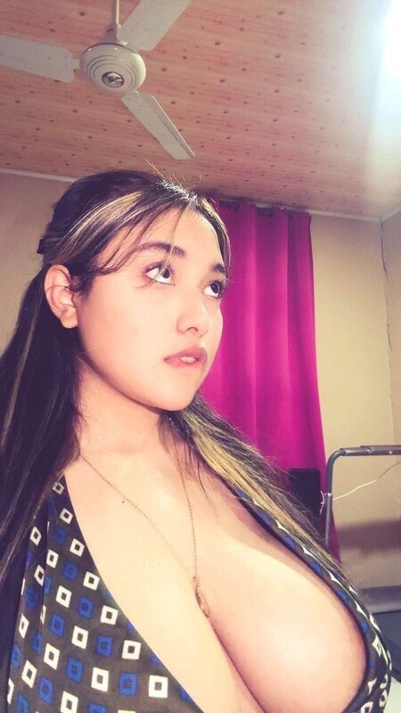 Desi Indian Horny Busty Viral Instgarm Influencer Model Full Nude Show Baddie Sexy Big – picture 9