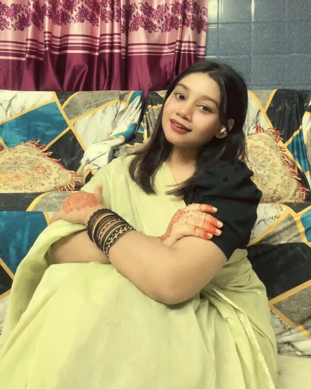 Desi Indian Sexy Very Beautiful Instgram Influencer Sexy Full Nude Show Modeling – picture 3