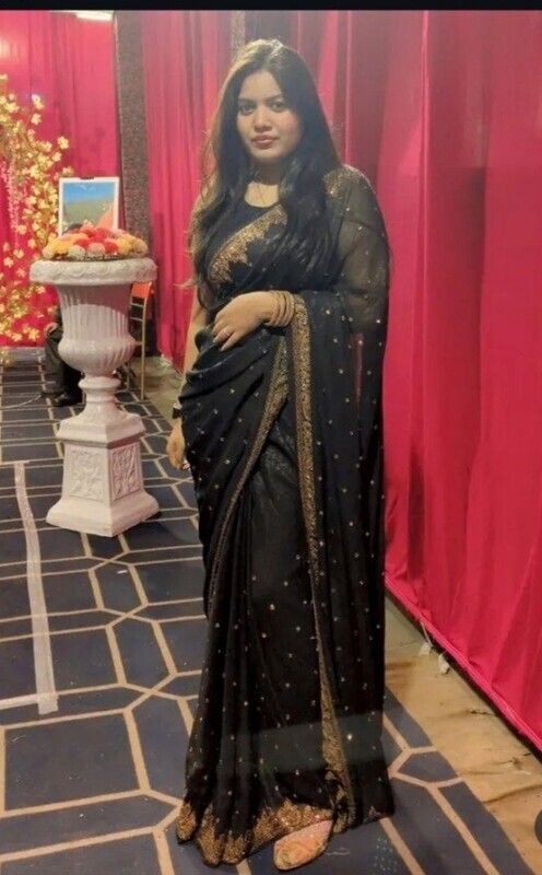 Desi Indian Sexy Village Girl Full Nude Show Big Boobs & Big Ass Pics & Videos – Pics & Videos