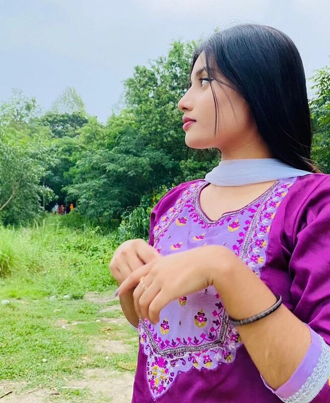 Desi Randi Instagram Influencer Horny Bengali Babe Sexy Slut Full Nude Show Big Ass Big – picture 14