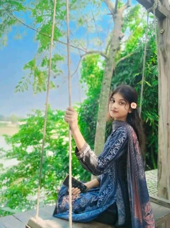 Desi Slim Cute Very Beautiful Village Girl Full Nude Show Pics & Videos – picture 1