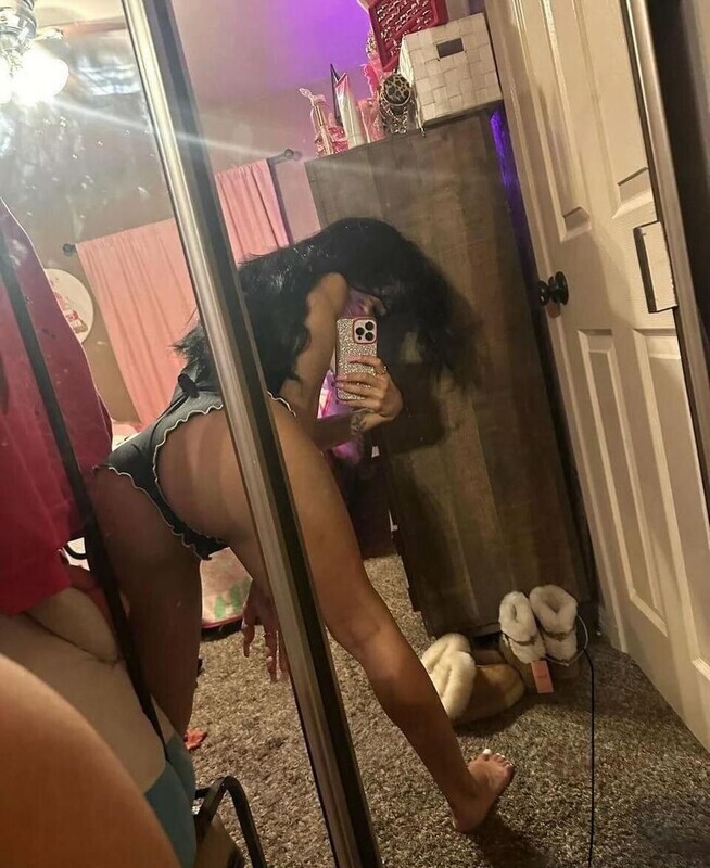 Desi South Indian Rich High Class Sexy Snapchat Girl Full Nude Show Modeling, Fucking – picture 11