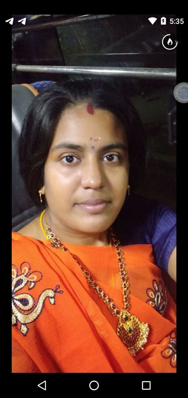 Homely Sexy Tamil Wife Few Pics – picture 3