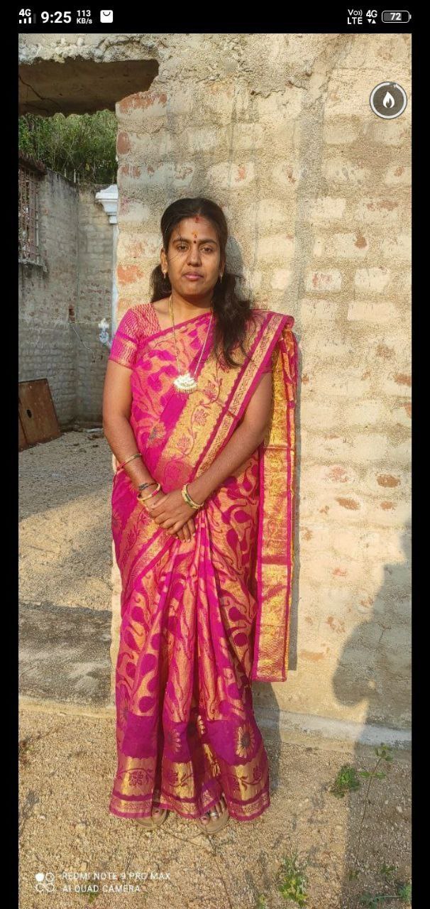 Homely Sexy Tamil Wife Few Pics – picture 5