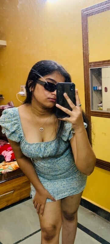 Indian Baddie big ass Assholeshow sexy full nude in saree Old+New 100+pics