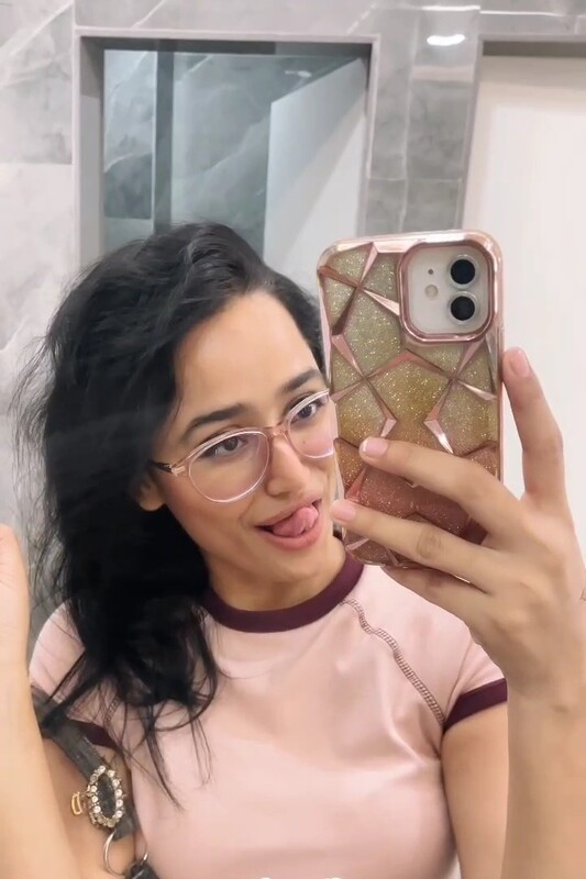 Sexy Kajal Pandey App Content Big Ass & Big Boobs Teasing VIp 250 Pics & 5 Vids – picture 12
