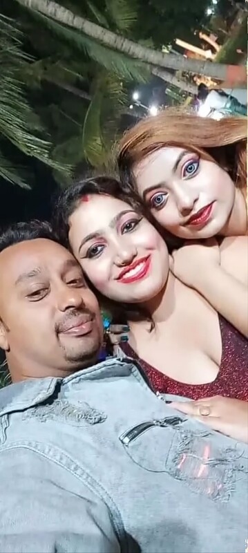Puja Roy Aka Moumita Biswas Getting Fucked Giving Blowjob In Threesome Sex [Shyamnagar – picture 1