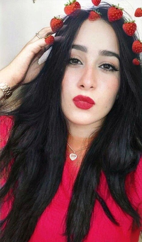 Sexy Beautiful Paki Aunty Big Ass Show Nude Mirror Selfie Pics Collection – Pics