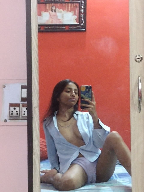 Sexy Slim Indian Bengali Cutie Old+New 60 pics and videos – picture 12
