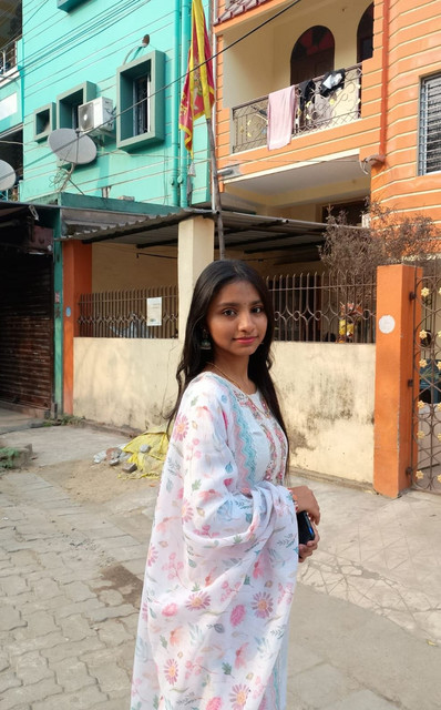 Sexy Slim Indian Bengali Cutie Old+New 60 pics and videos – picture 2