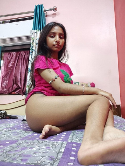 Sexy Slim Indian Bengali Cutie Old+New 60 pics and videos – picture 7