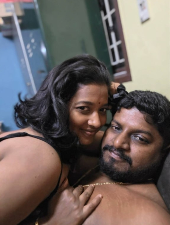 Sexy Tamil Wife Nude Pics – picture 1