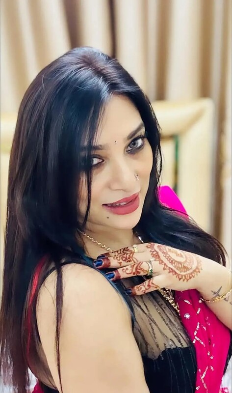 Sexy Very Beautiful Desi Doctor Bathing Big Boobs Show Nude Pics Collection – picture 3