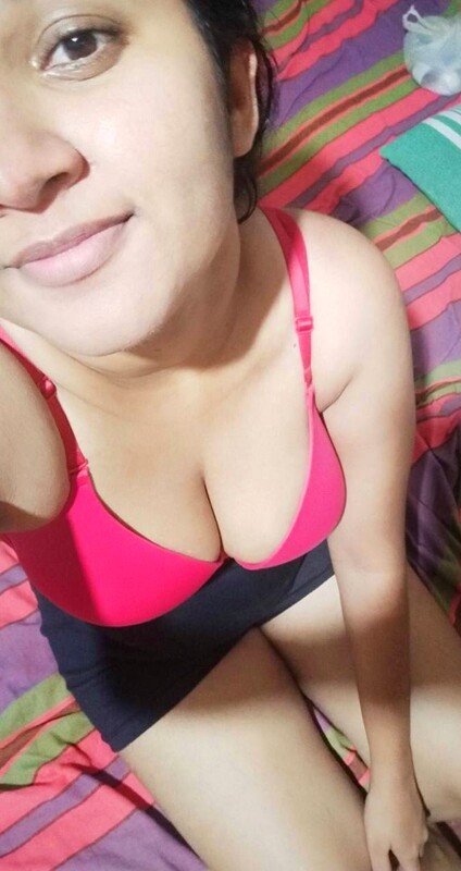 SL Cute Very Beautiful Sexy Girl Full Nude Show Selfies 80 Pics Collection – Pics