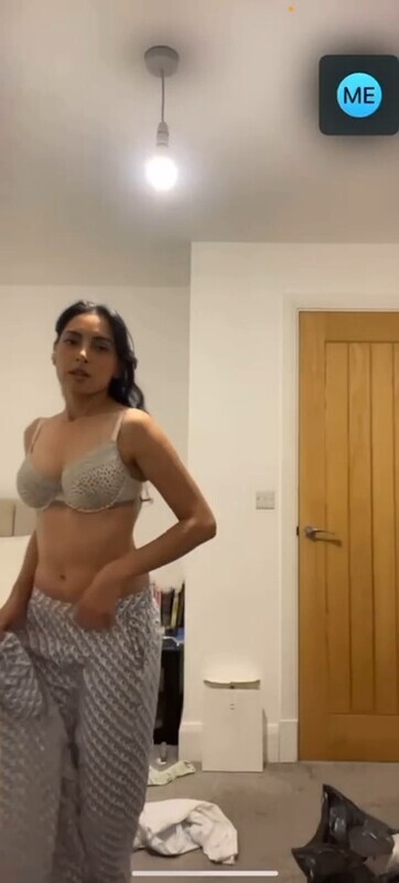 South Indian Very Cute Beautiful Snapchat Girl Sexy Dance Full Nude Show Videos Collection – picture 7