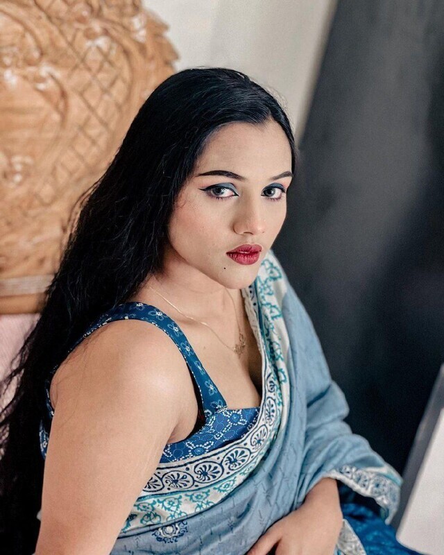 Very Beautiful Sexy Busty Delhi Girl Full Nude Big Ass & Big Boobs 45 Pics & 22 Videos – picture 2